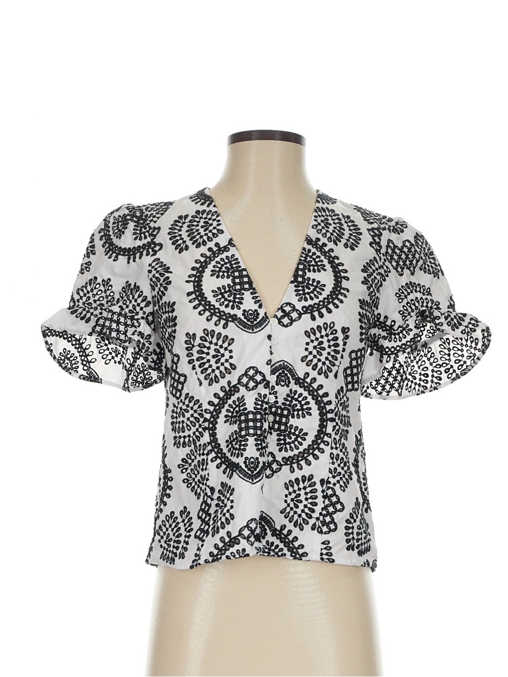Zara Black & White Floral Medallion V-Neck Puff Sleeve Top